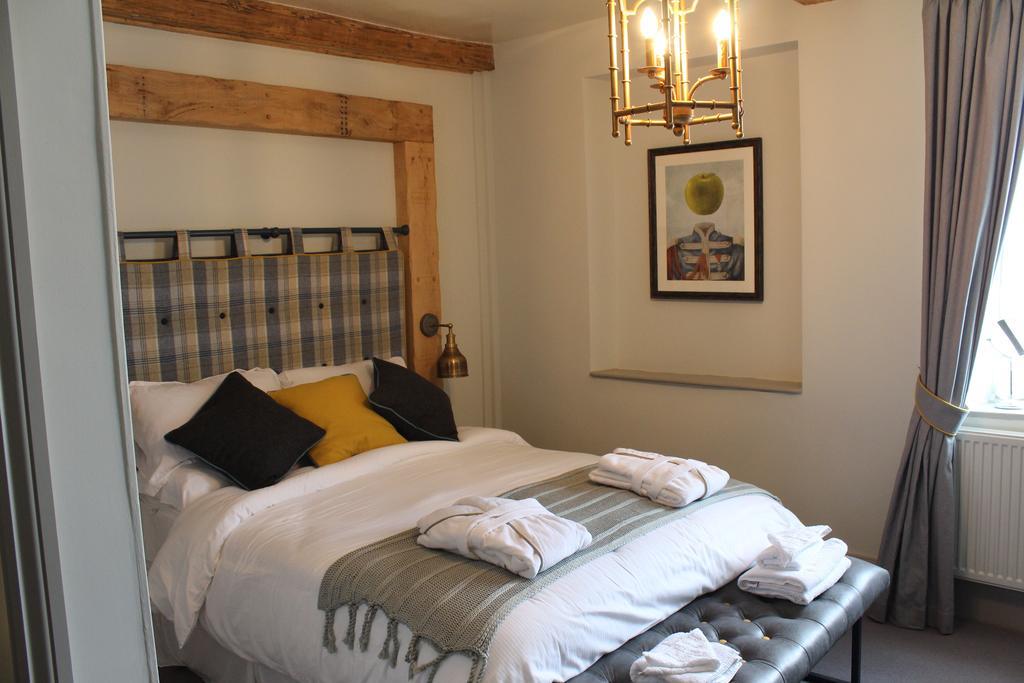 The Woodstock Arms Hotel Værelse billede